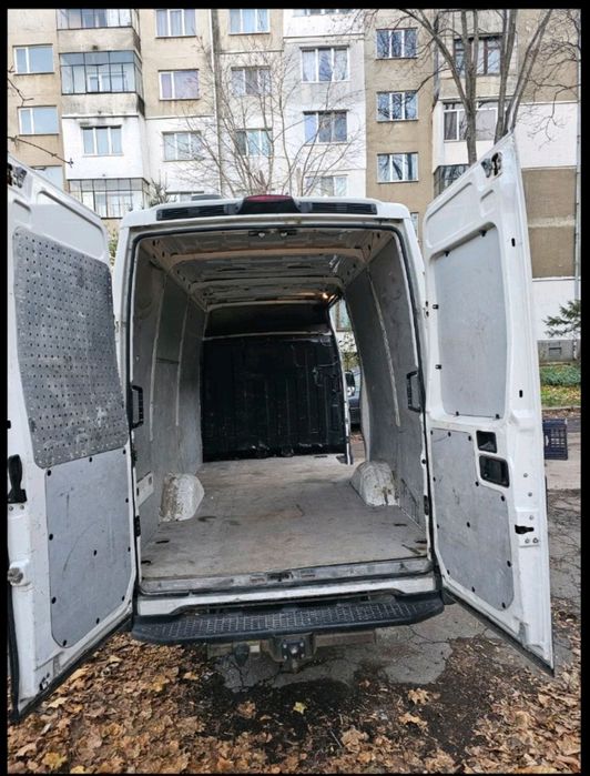 Превоз с бус за вашия багаж - 30 € за града