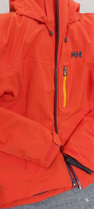 Продам куртку демисезон Helly  Hansen