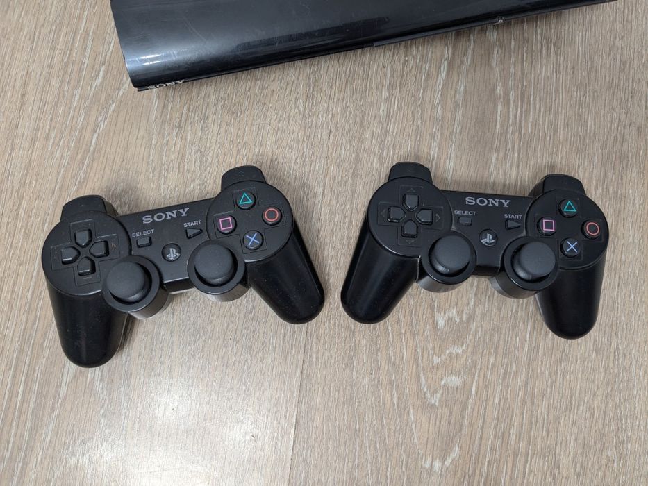 Sony PlayStation 3 Super Slim