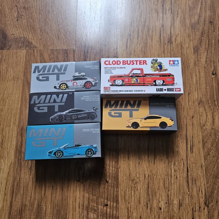 Колекционерски колички Mini GT, Kaido House, Matchbox.