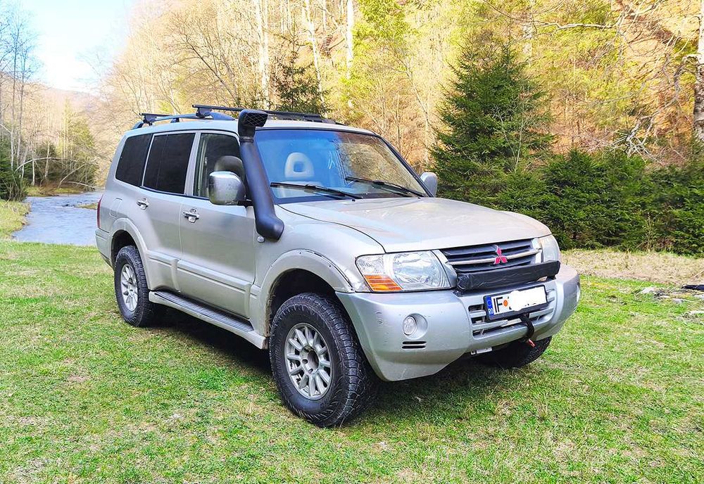 Mitsubishi Pajero MK3 3.2 DI-D – Autoutilitară – Pregătit pentru Off-Road / Overlanding