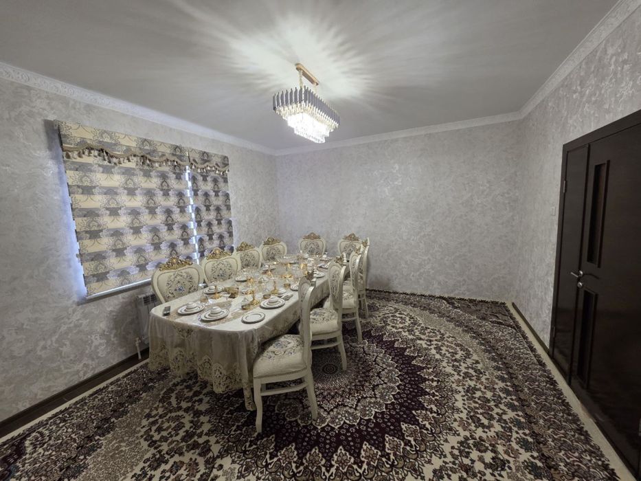 SERGELI YANGI HAYOT 10-xudud. 4 xonali. 104kvm 1-etaj sotiladi.