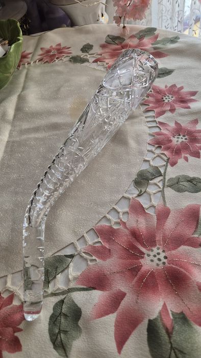 Красивый большой хрустальный Рог