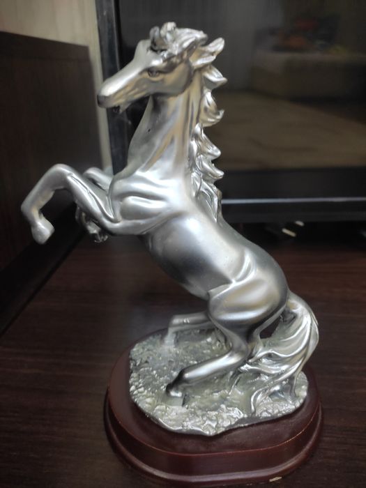 Статуэтки Слоны, Лошади