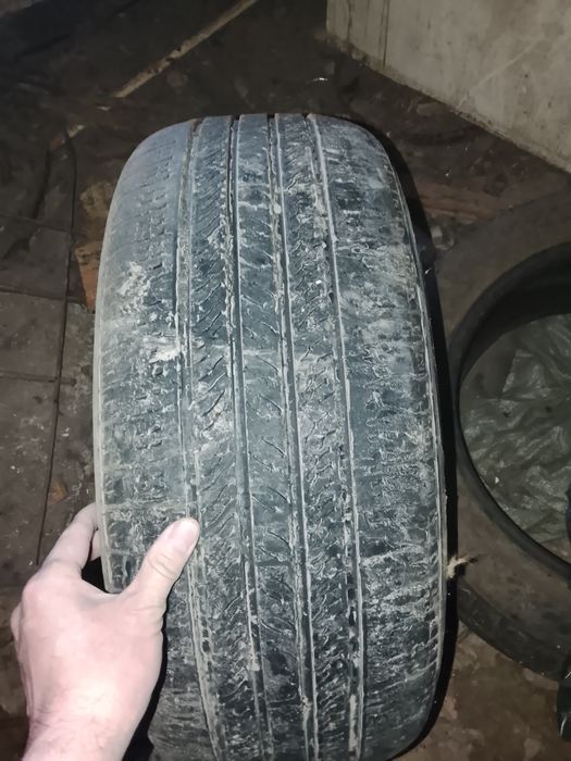 Продам шины на 17 летние
