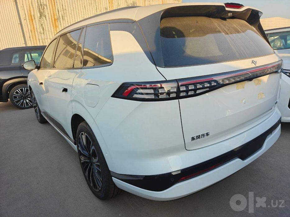 Dongfeng ep 008 Ev restyling