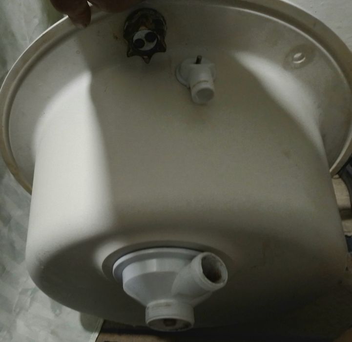 Керамический раковина для кухни