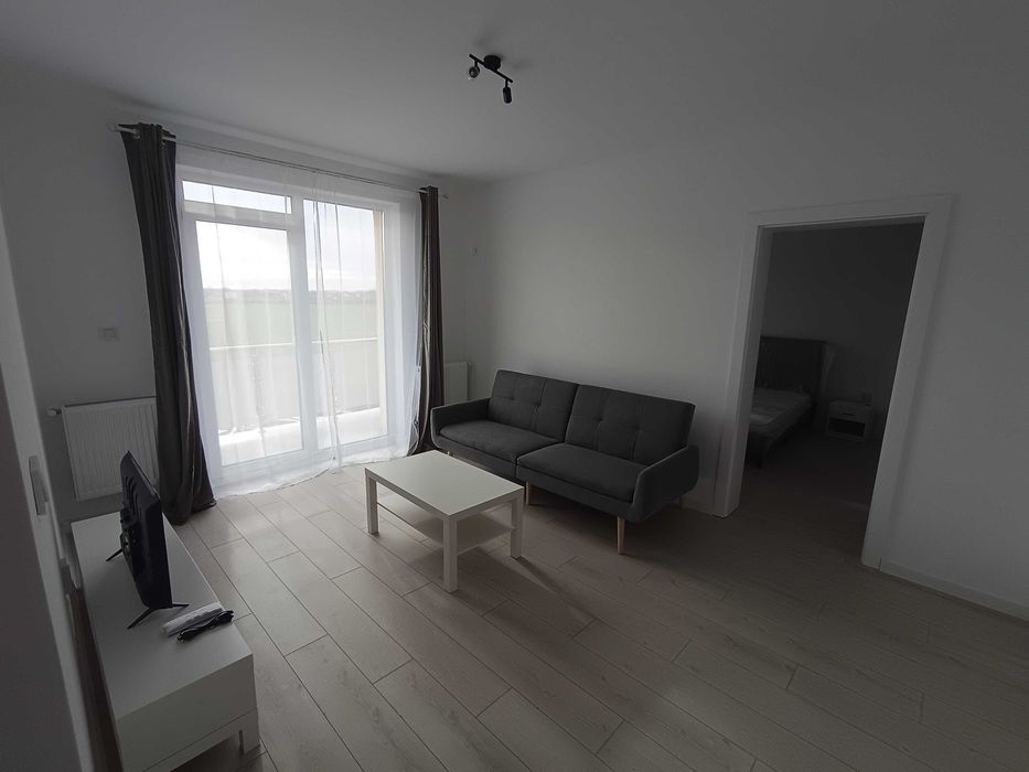 Închiriez apartament nou prima chirie cu 2 camere in Giroc