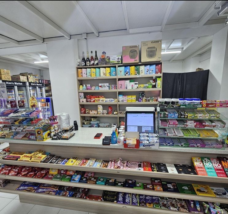 2Продам действующий магазин