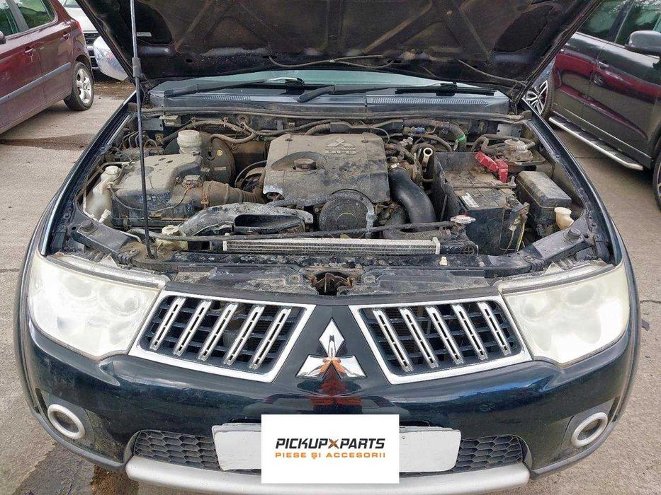 Dezmembrez Mitsubishi L200 2.5 Diesel 2012