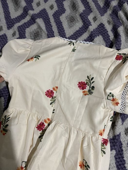 Продам платье летнее