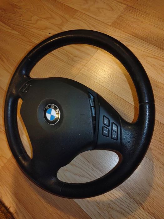Volan bmw e90 e91 e92 cu airbag complet