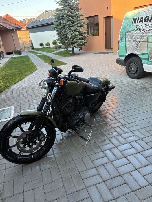Harley Davidson sportster 883
