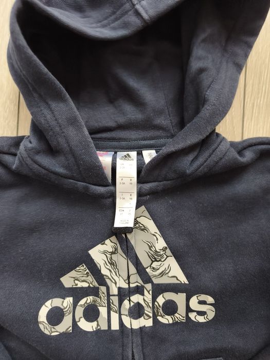 Комплект на Adidas + ризи,дънки,панталон,суичър на H&M,LC Waikiki