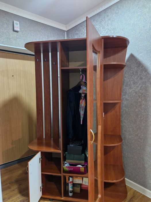 Продам прихожую в отличном состоянии