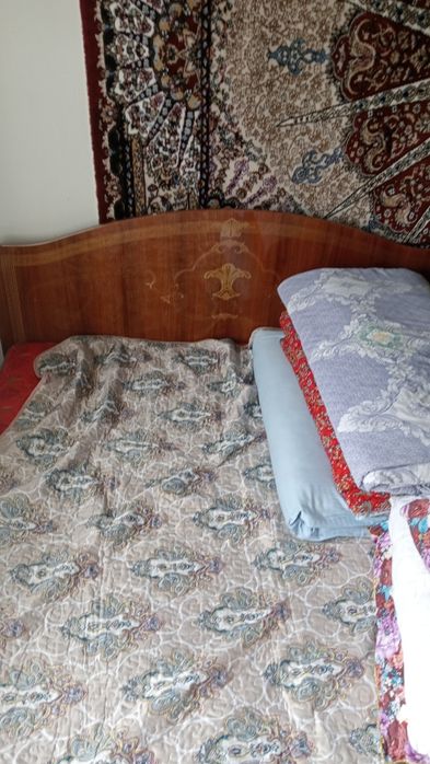 Шкав спални екі тумбасымен сатылады