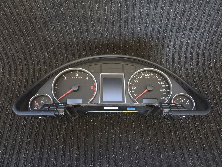 Километраж Full Fis Audi A4 B7 Ауди А4 Б7 цветен дисплей