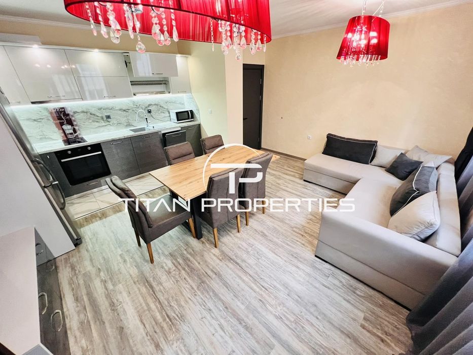 Дава се под наем Тристаен апартамент в Бургас, Изгрев - 87 кв.м за 612 € - Снимка #2