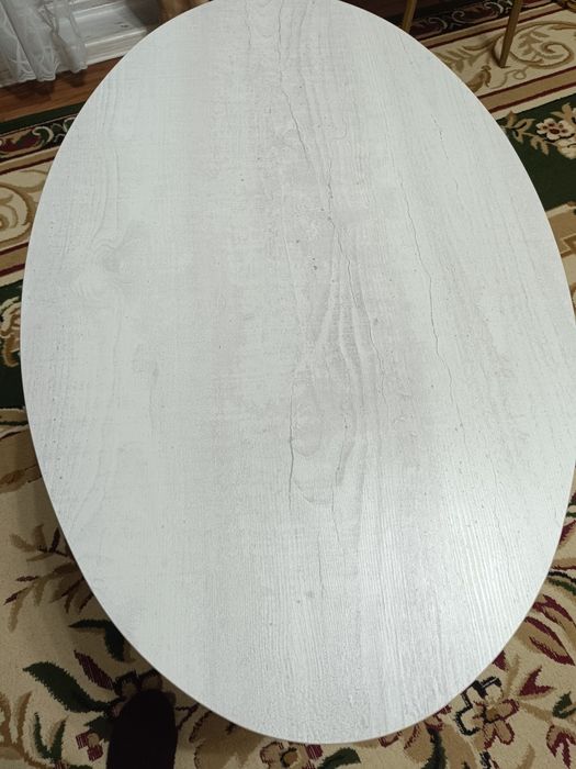 Продам журнальный столик