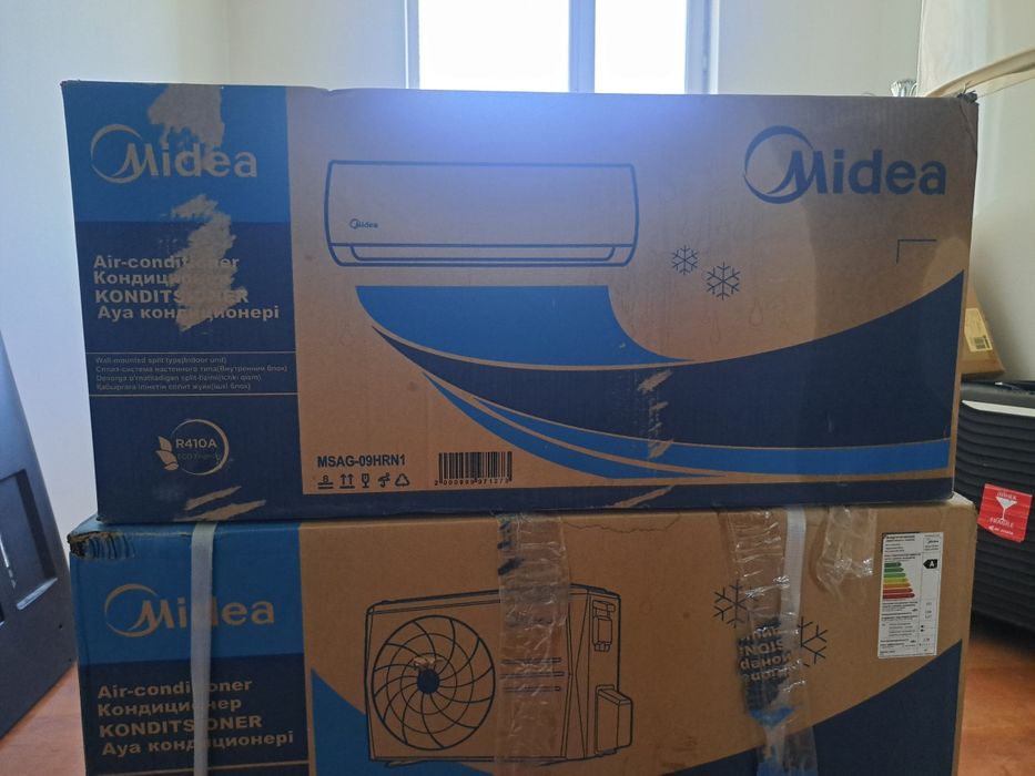 Кондиционер Midea