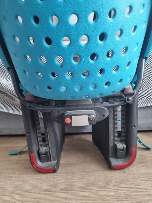 Scaun pentru copii, cu montare pe bicicleta in spate - Thule Yepp Maxi