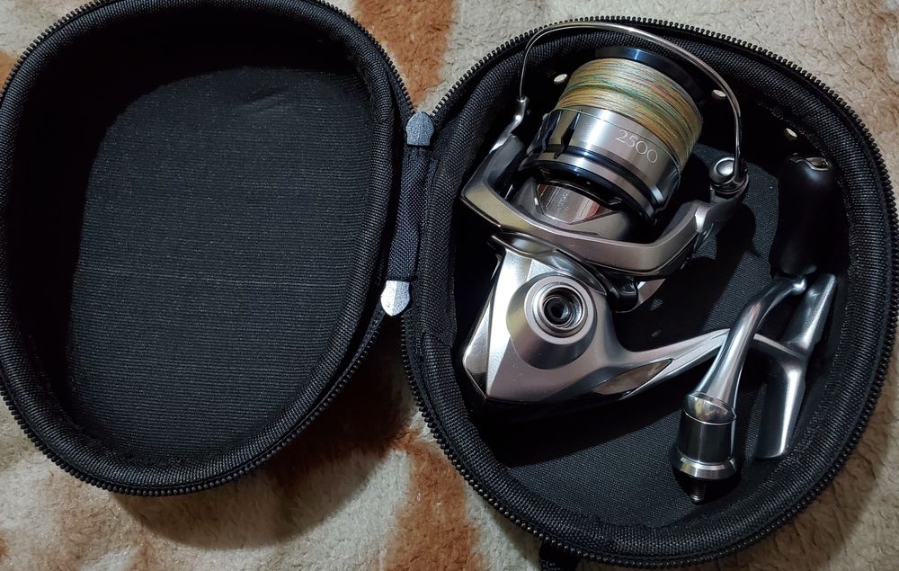 комплект спининг+катушка.