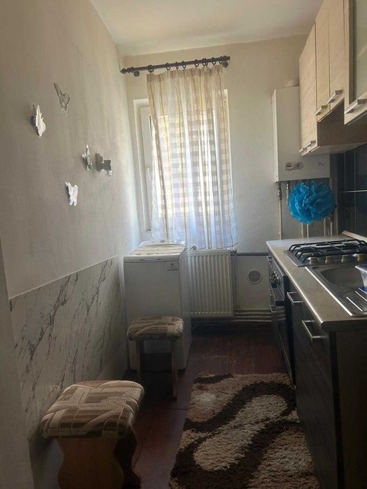 Garsoniera in bloc de apartamente