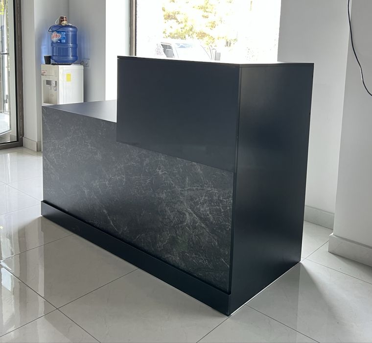 Resepshn stoyka ресепшн