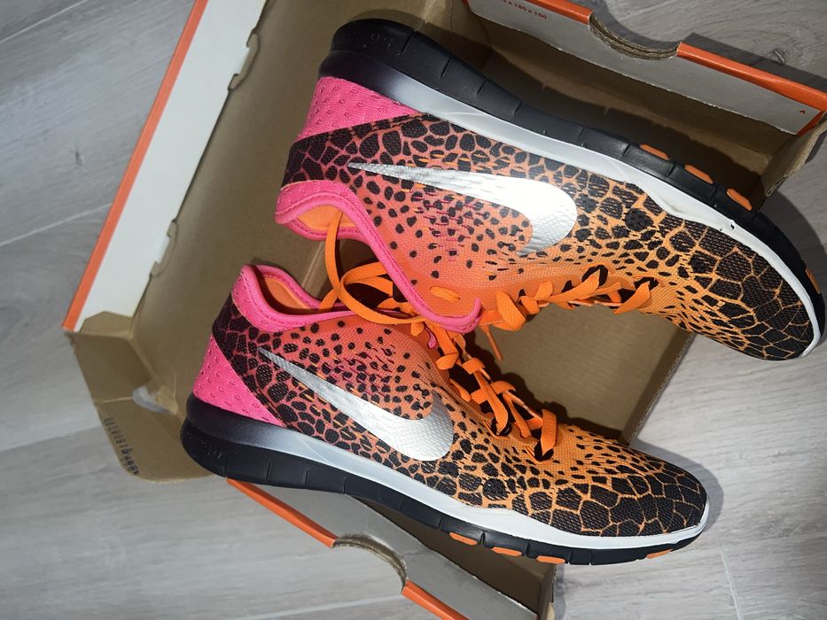 Кроссовки Nike 22.5 см 34-35 размер