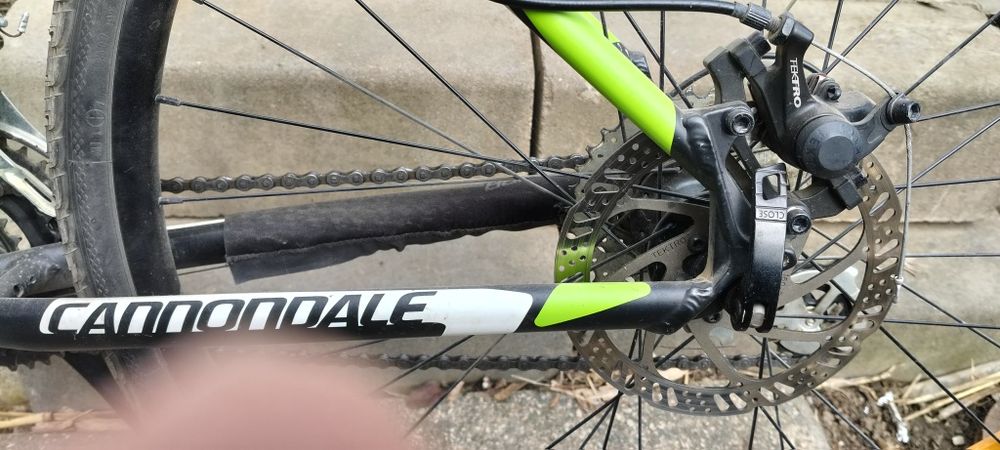Bicicleta MTB cannondale catalyst 27.5