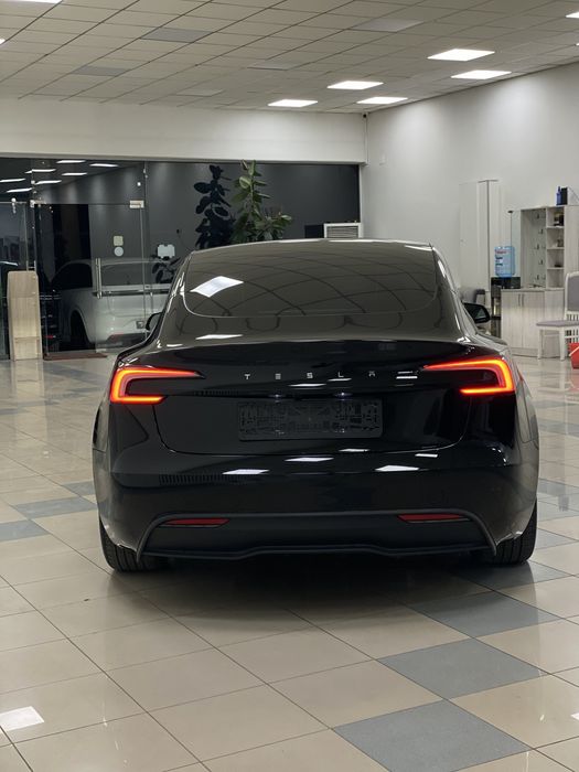 Tesla Model 3 Long Range Highland 2025 Restyling RWD Американец