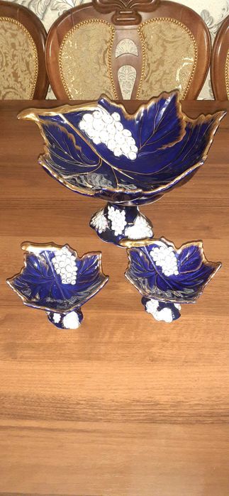 Uzumli chinni idishlar