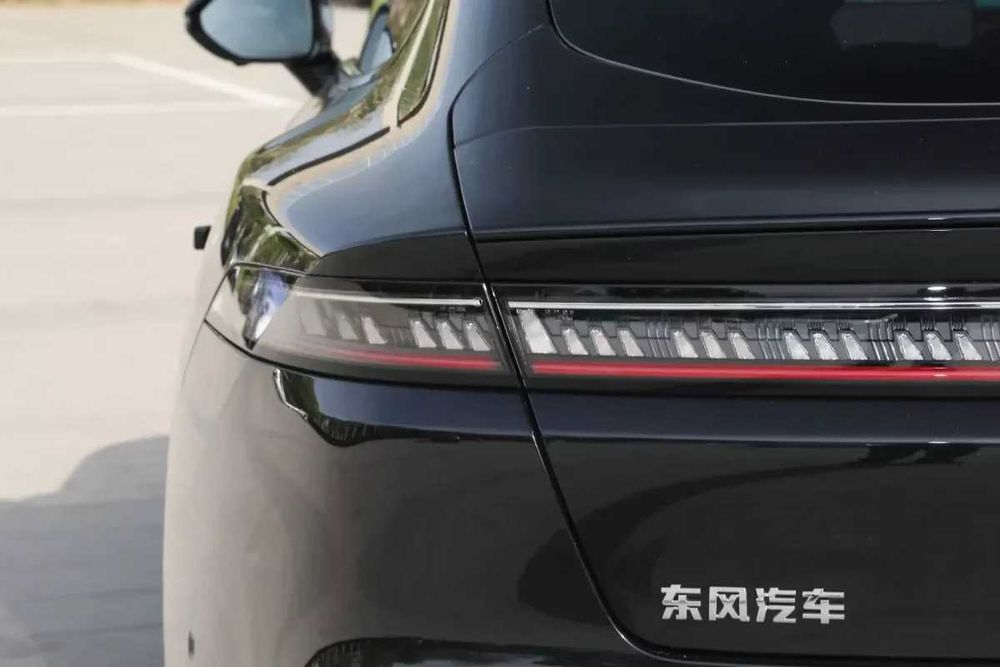 Dongfeng 007 pod zakaz