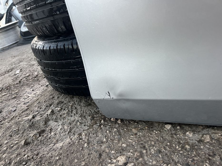 Задна дясна и задна лява врата VW Golf 8 комби