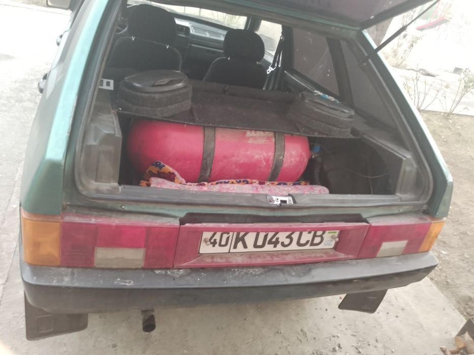 Vaz 2109samara sotiladi