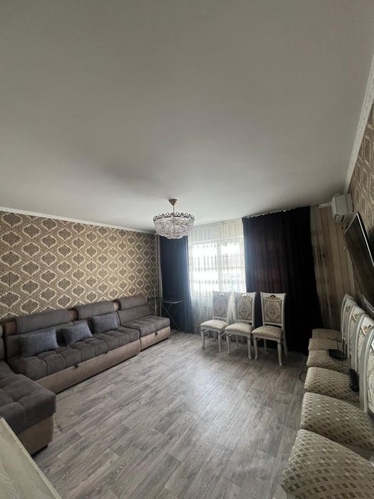 Продам квартиру в микрорайоне Каратал