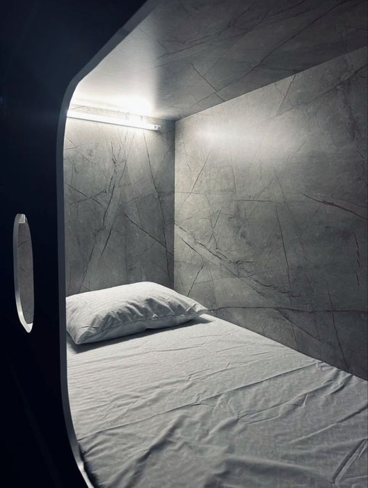 Хостел, капсульный отель