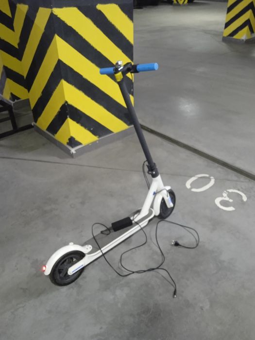 Электросамокат xiaomi