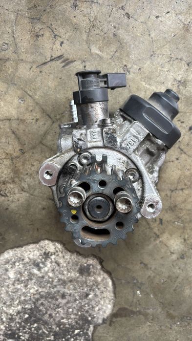 pompa motorina audi a4 b8 2.0 tdi caga