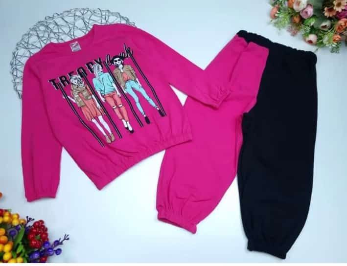 Продам детские одежду