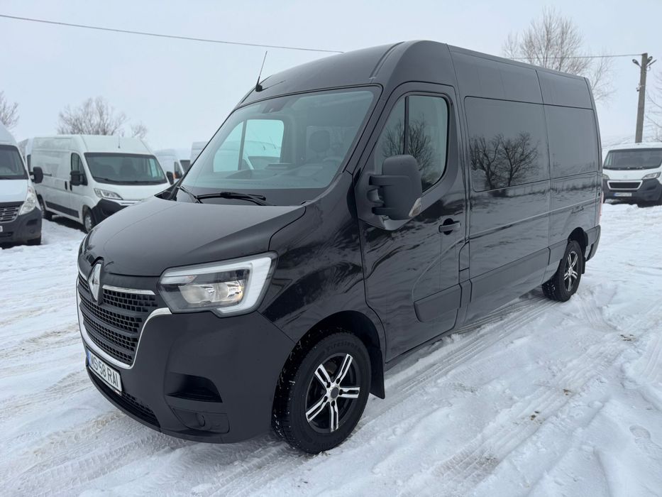 Renault Master 2020-12 9 locuri