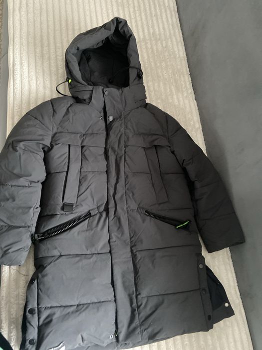 Продам теплую куртку