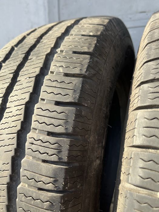 2 бр. зимни гуми за бус 215/70/15C GT Radial DOT 1419 5,5-6 mm