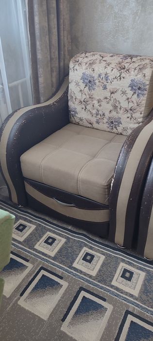 Продам кресло-кровать.