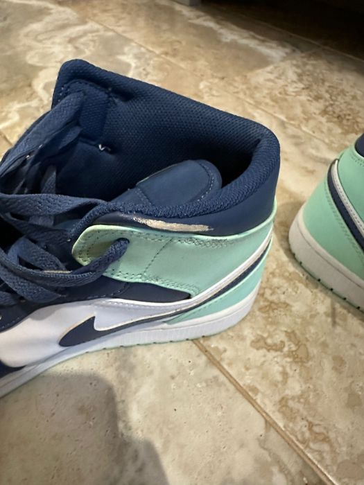 Vand adidadi Air Jordan verde inalti