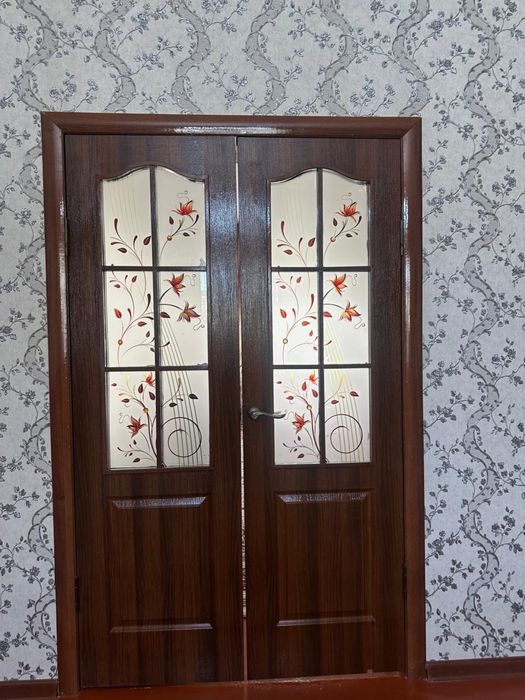 Продаются двери в хорошем состоянии