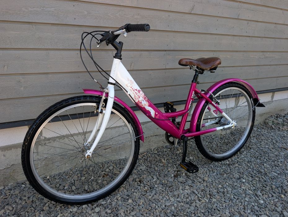 Vând biciclete diferite marimi