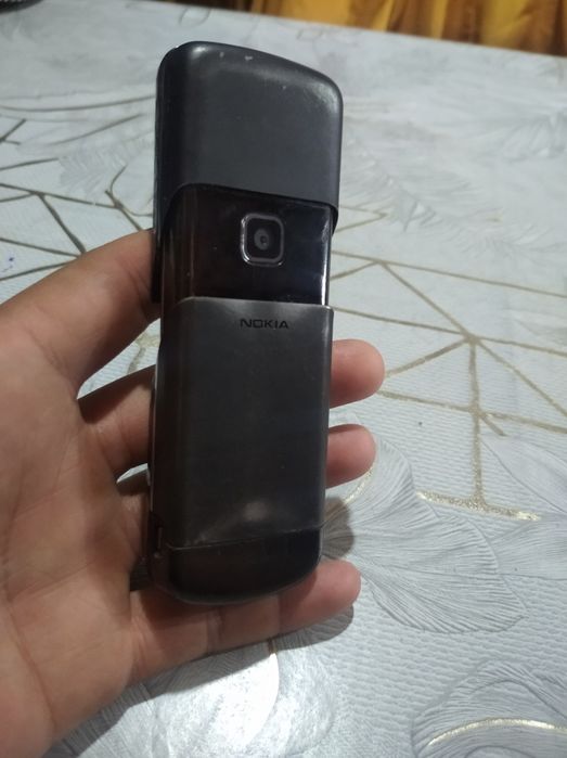 Tilifon nokia 8600