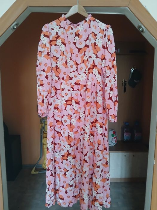 Летнее платье Defacto