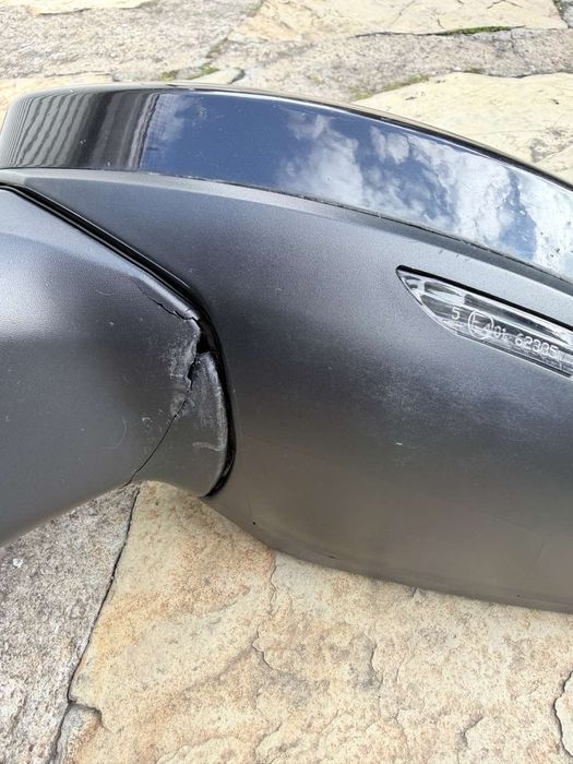 Ляво (шофьорско ) ел.огледало рено клио 5